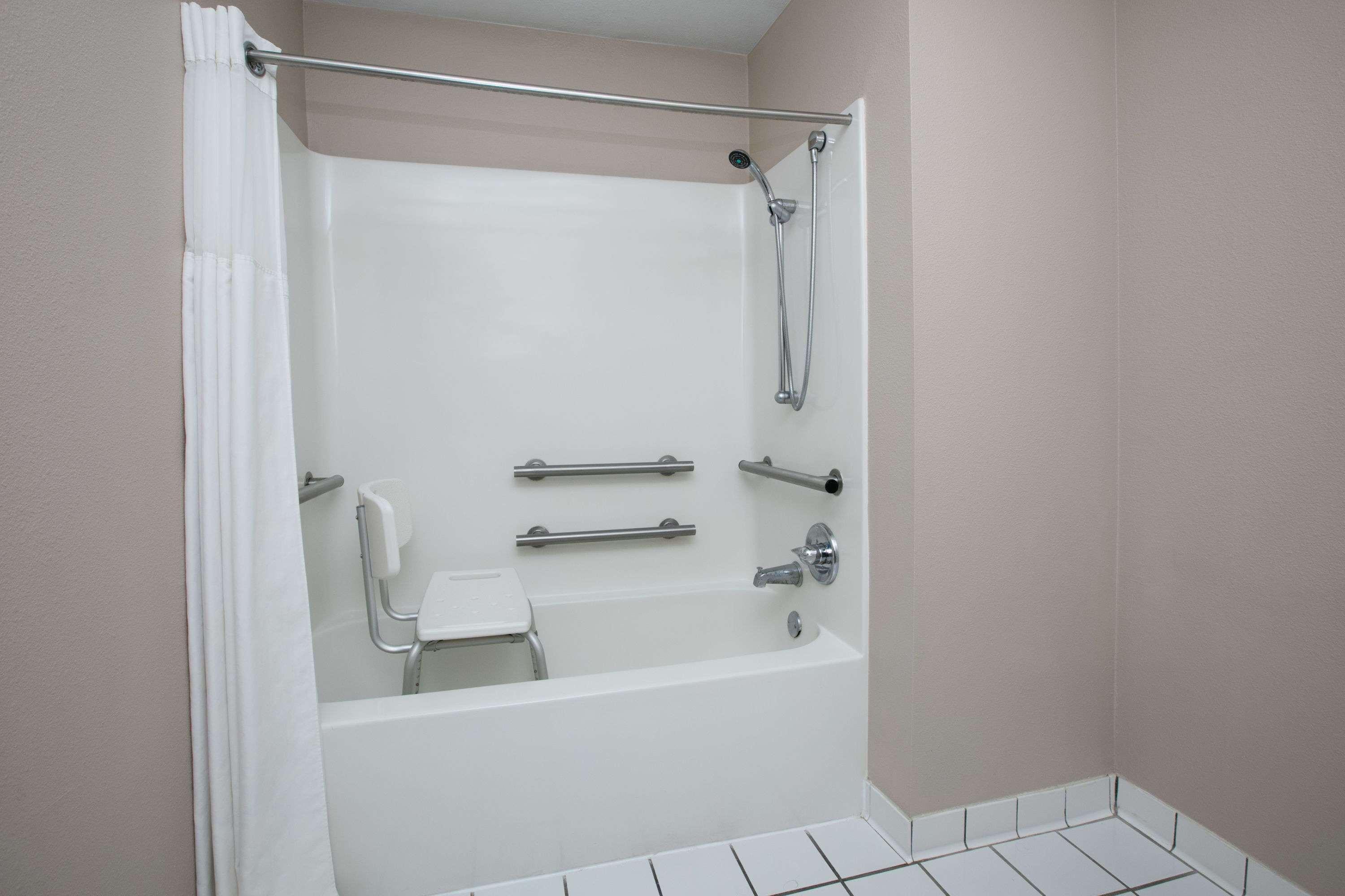Baymont By Wyndham Lawton Hotel Luaran gambar